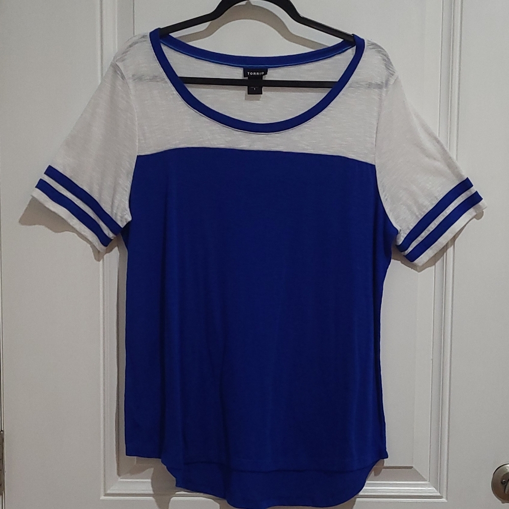 Torrid Blue and White Short Sleeve T-Shirt with Sporty Stripes